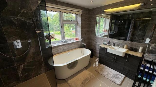 Stunning Double Bedroom Greenwich London With Private Bathroom Екстериор снимка